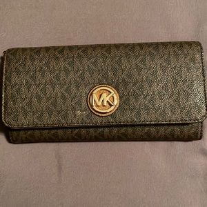 Michael Kors large wallet
